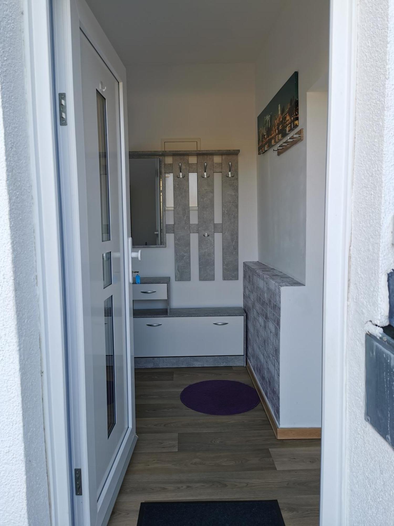 4-Zimmer-Wohnung Mit 6 Betten Bad Oeynhausen Buitenkant foto