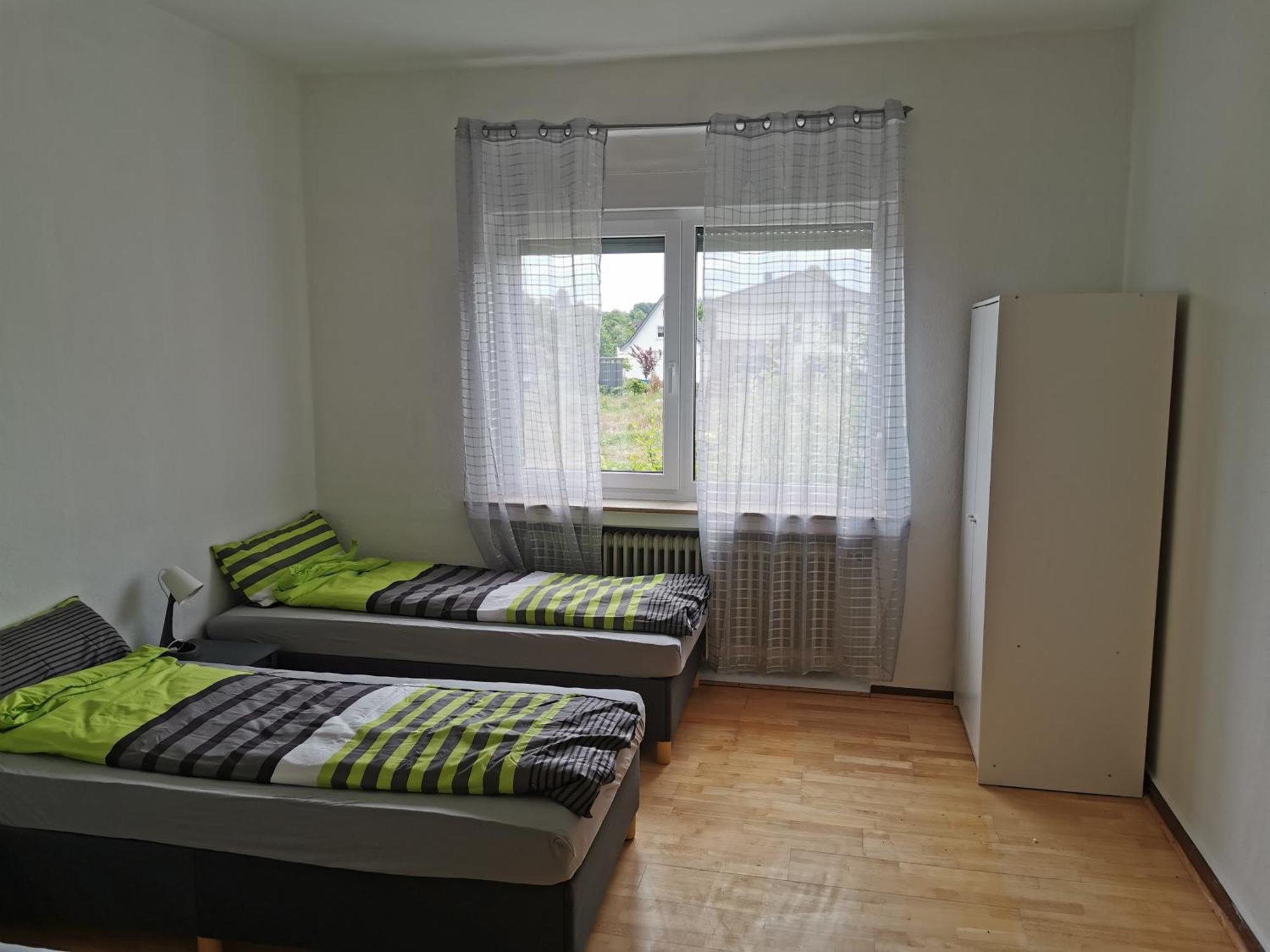 4-Zimmer-Wohnung Mit 6 Betten Bad Oeynhausen Buitenkant foto