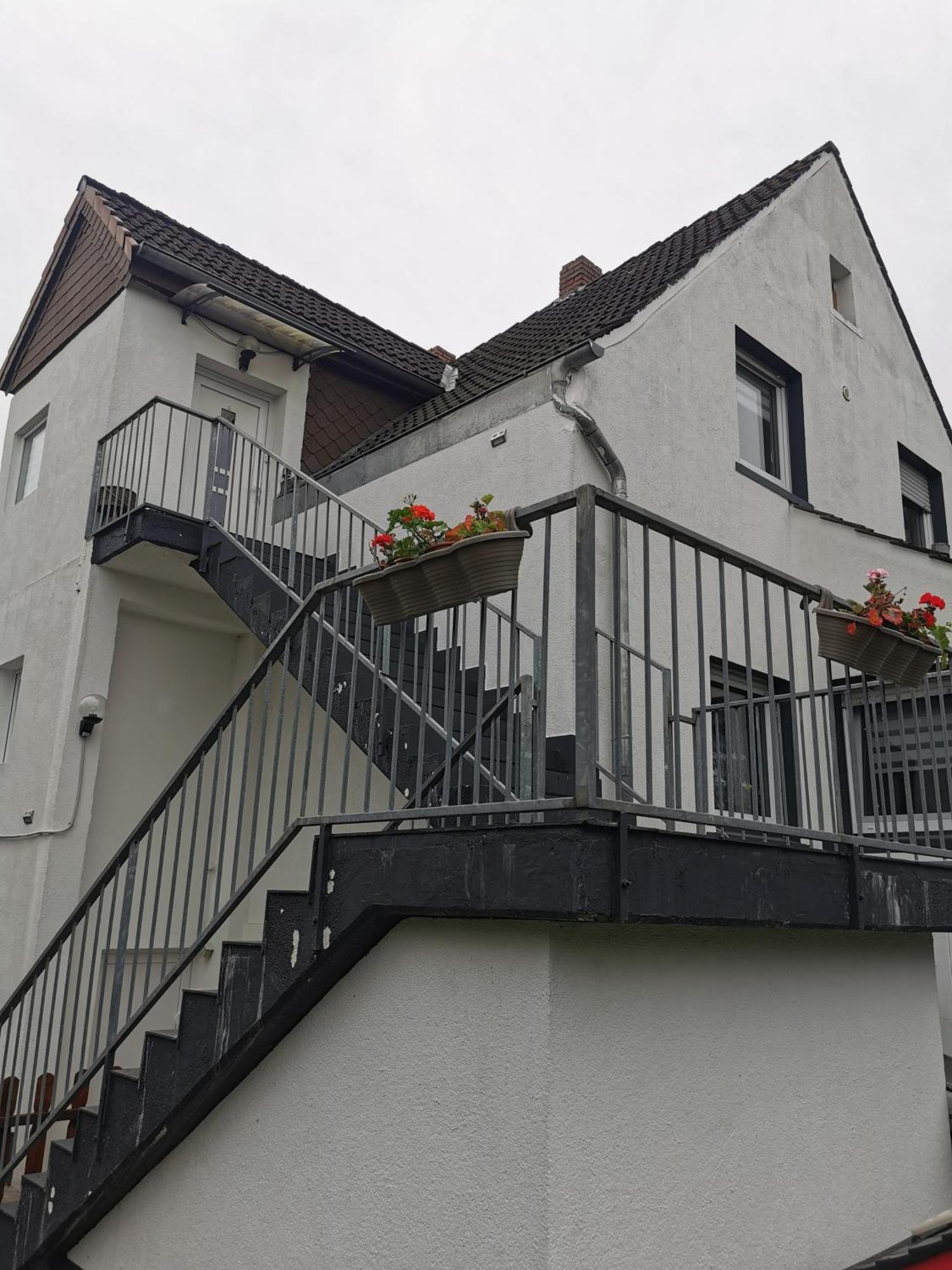 4-Zimmer-Wohnung Mit 6 Betten Bad Oeynhausen Buitenkant foto